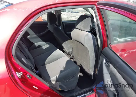 2004 Toyota Corolla S z USA, uszkodzony, nr VIN 1NXBR32E24Z277817